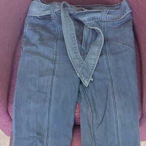 Express Jeans size 4 - hemmed to petite length